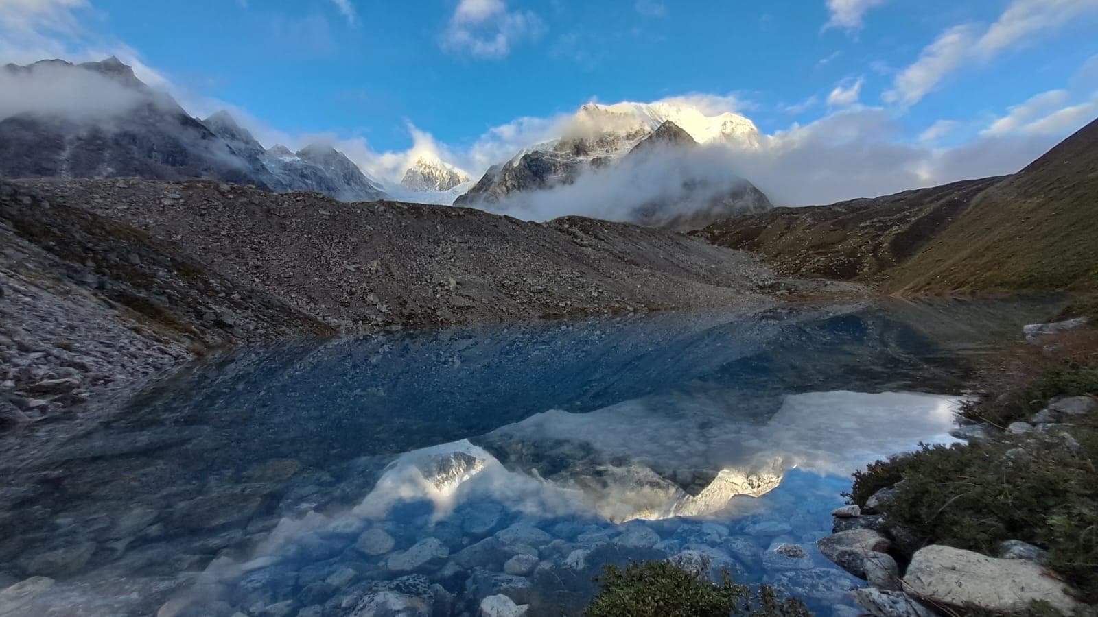 Manaslu Circuit Trek
